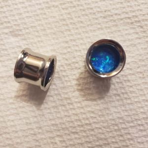 Anatometal Floating Gem Eyelets